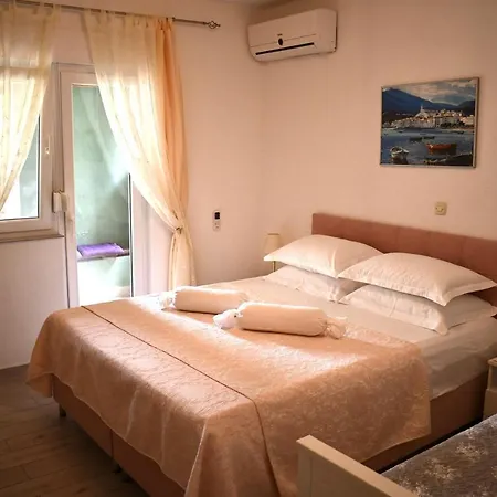 Draga & Lola Apartment Baska Voda Exterior photo